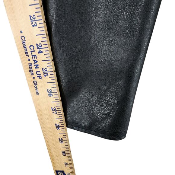 SPANX Assets Faux Leather Leggings sz 1X Women Black Stretch Comfort 20258R READ - Picture 7 of 12